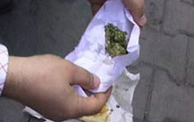 vaz-2107den-narkotik-cixdi