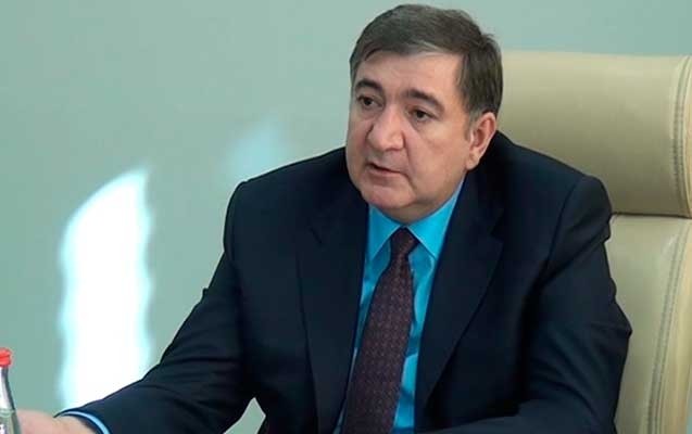 nazir-ev-alqi-satqisindan-danisdi