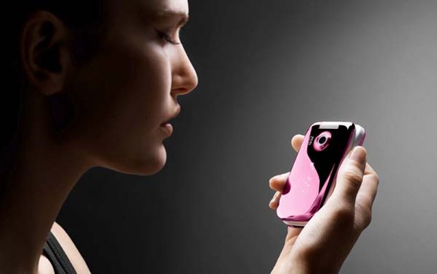 telefon-16-yasli-qizi-oldurdu