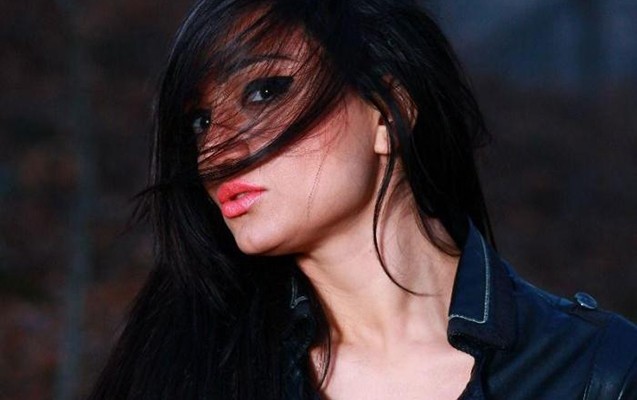 qelenderliden-sevincin-burun-emeliyyati-ittihamina-