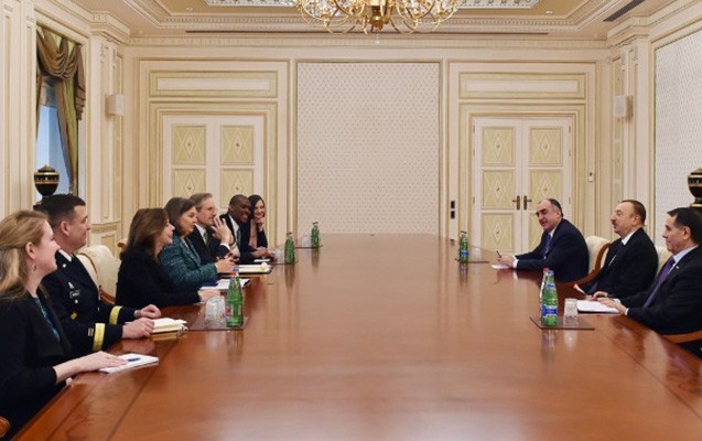 ilham-eliyev-viktoriya-nulandla-gorusub