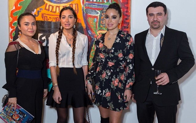 prezidentin-qizlari-sergide-