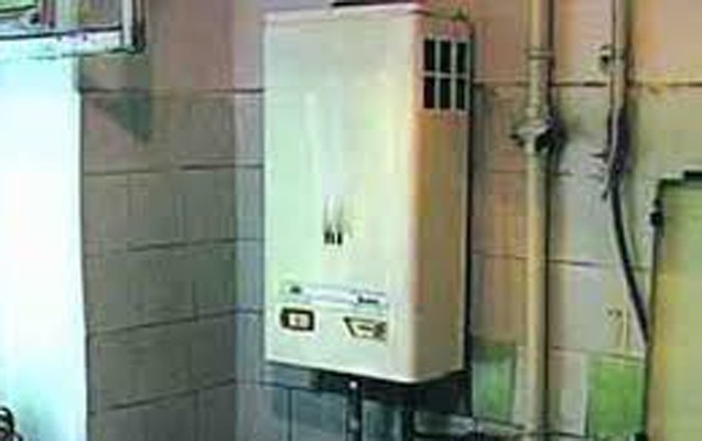 dem-qazindan-zeherlendi-