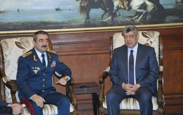 azerbaycan-numayende-heyeti-misirde