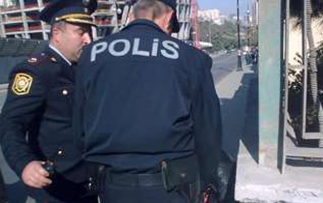polis-metroda-emeliyyat-kecirdi