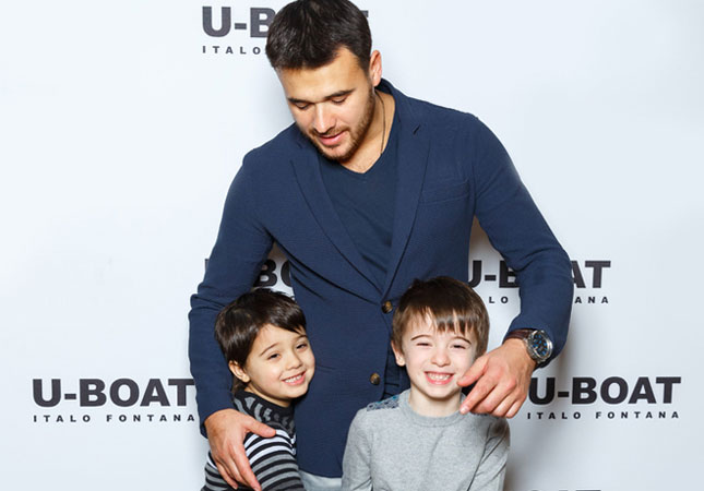 emin-ekizleri-ile-moda-gecesinde-