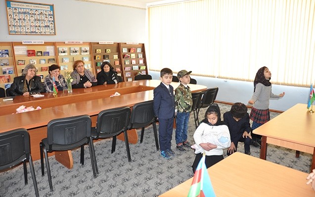 berdede-vetenperverlikle-bagli-deyirmi-masa