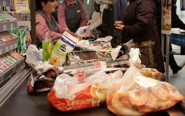 saticilar-kassada-sizi-aldadir-