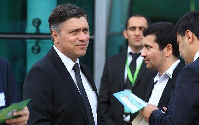 affa-nin-bas-katibi-ile-interin-prezidenti-raziliga-geldi