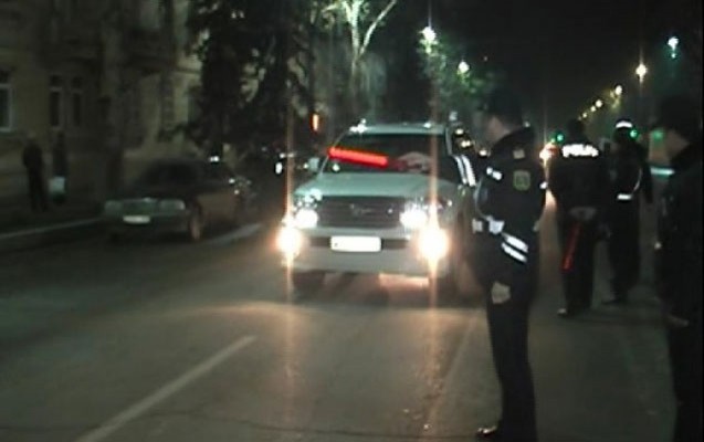 yol-polisinden-avtos-emeliyyati-