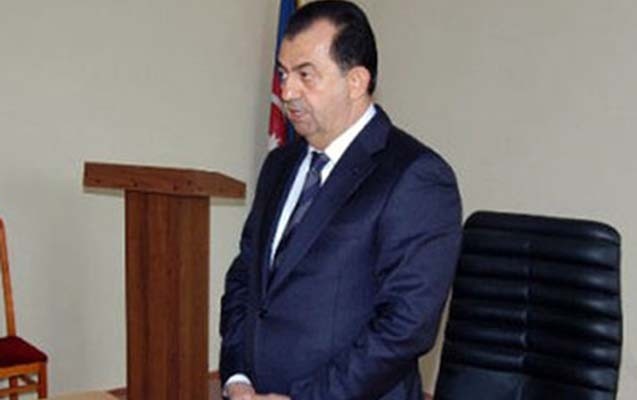 icra-bascisi-2-ayagini-itiren-esgere-xerclediyi-pulu-aciqladi