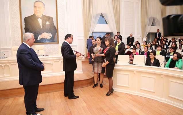 gencede-qadinlar-gunu-ile-bagli-tedbir-