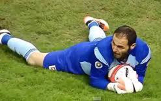 agayevden-ugurlu-debut