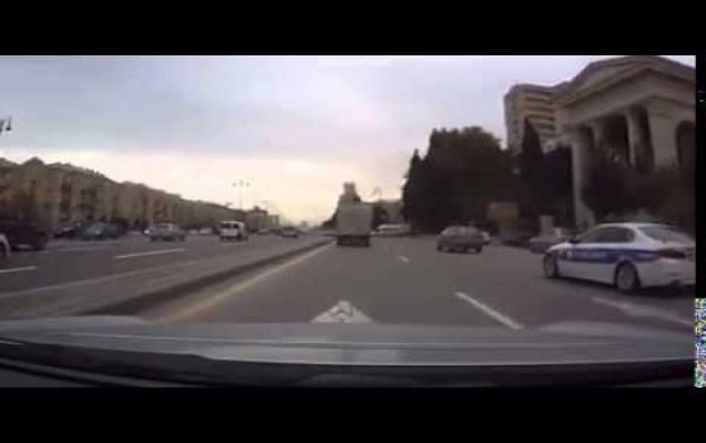 yol-polisi-niye-qaydani-pozur-