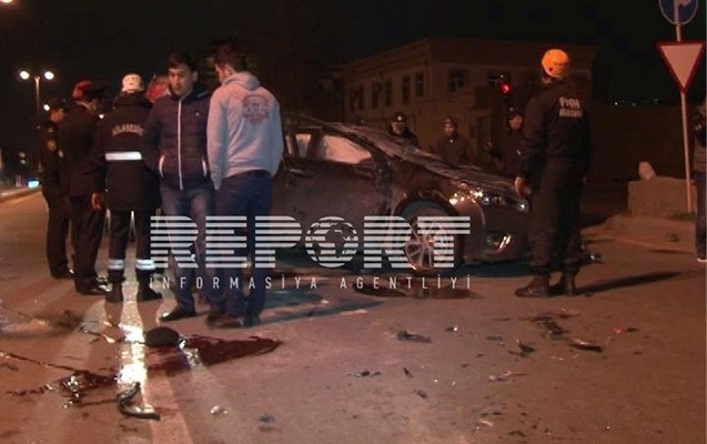 sekse-basi-qarisib-qezaya-dusen-surucu-ile-bagli-