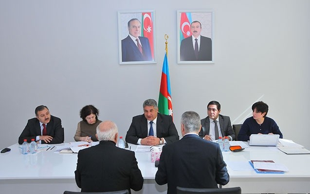 nazir-vetendaslari-qebul-edib-