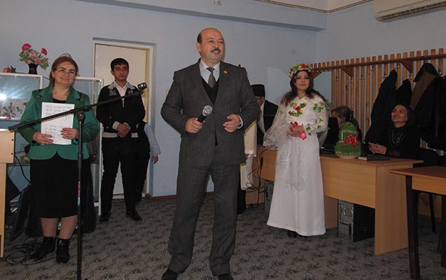 berdede-edebi-bedii-gece-