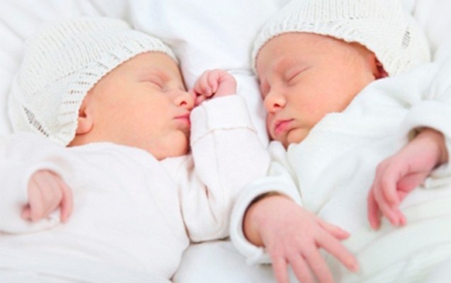 azerbaycanda-ekizlerin-sayi-niye-artir