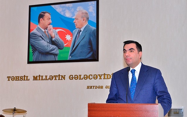 -baki-ali-neft-mektebinde-novruz-bayrami-qeyd-olunub
