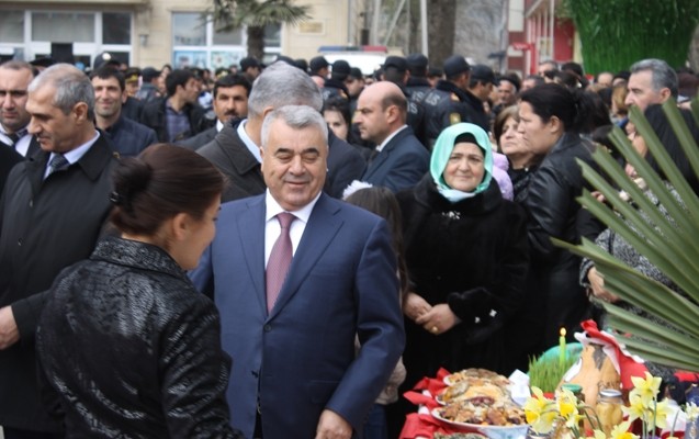 icra-bascisi-bayram-senliyinde