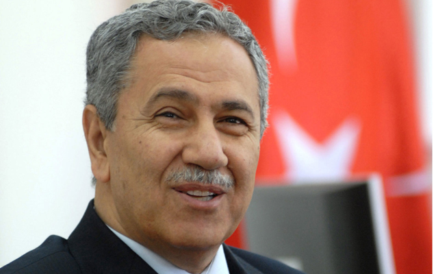 turkiyenin-hokumet-adamina-cinayet-isi-acila-biler