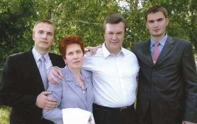 yanukovicin-boyuk-oglundan-qardasinin-olumu-barede-