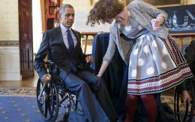 obama-elil-arabasinda-