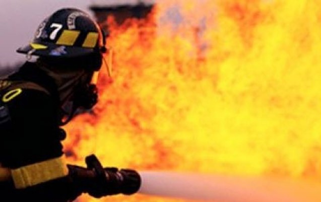 ucmertebeli-binada-yangin-