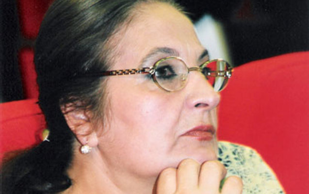 prezident-xalq-artistine-fexri-diplom-verdi