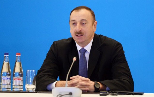 ilham-eliyev-islam-kerimovu-tebrik-etdi