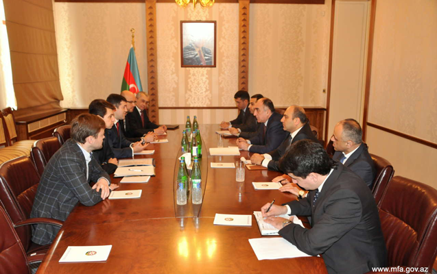 memmedyarov-ali-radanin-numayendeleri-ile-gorusdu
