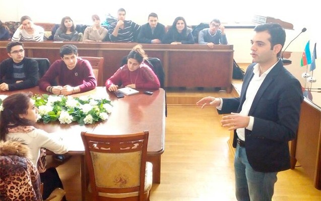 azercell-biznesin-tehlili-movzusunda-meruze-teskil-edib-