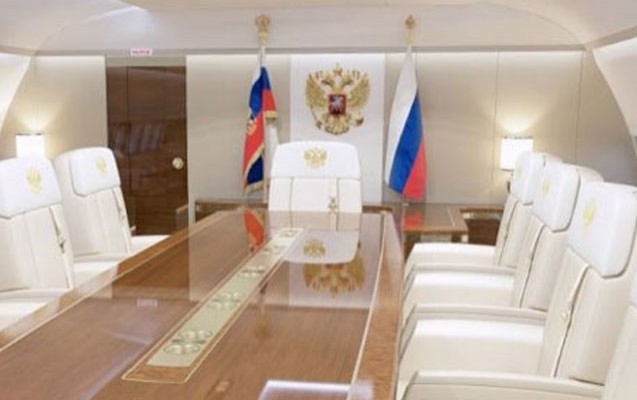 putinin-yeni-debdebeli-teyyaresi-