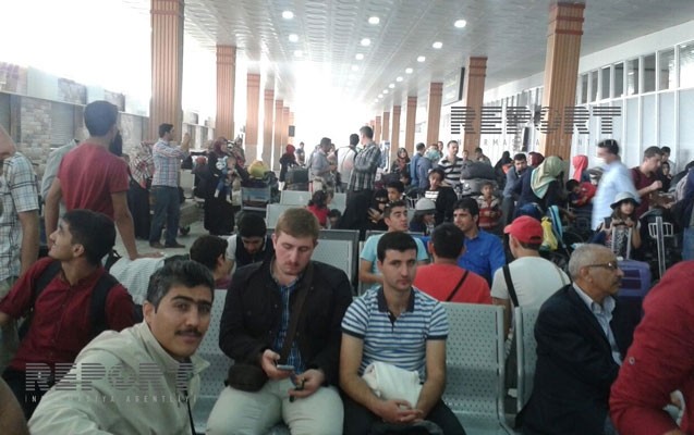 daha-yeddi-azerbaycanli-yemenden-cixarildi-