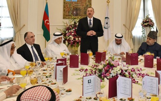 ilham-eliyev-iet-in-bas-katibi-ile-nahar-etdi-