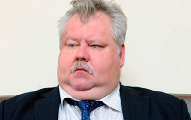 azerbaycanda-sefir-vefat-etdi