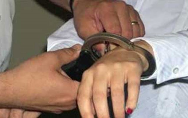 korrupsiyaya-qarsi-idare-vezifeli-qadini-hebs-etdi-