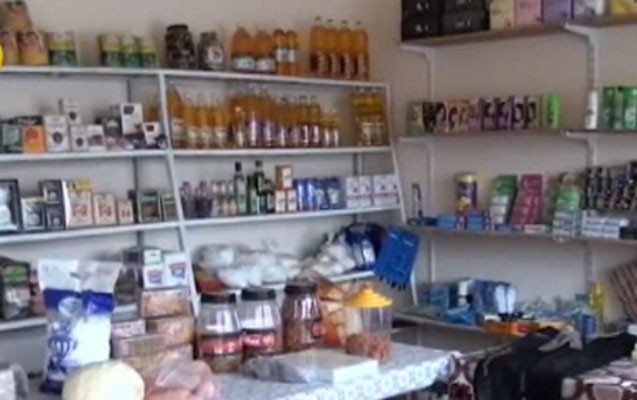 lal-kar-olan-yeniyetme-ogurluq-ederken-saxlanilib-