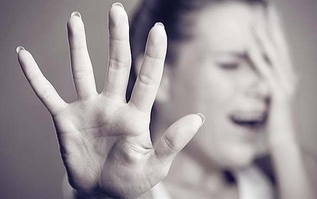 mekteb-direktorunun-aileli-ogluna-qarsi-zorlama-