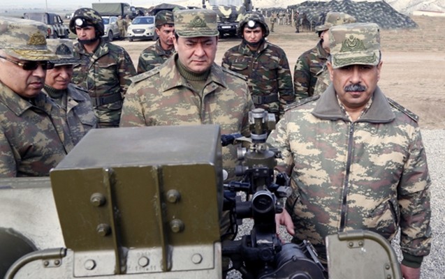 zakir-hesenov-sehra-seraitinde-yerlesdirilen-herbi-hissede