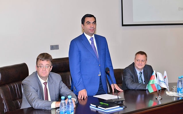 ali-neft-mektebinde-sirket-prezidenti-ile-gorus-kecirilib