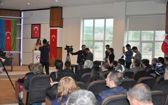 millet-vekili-qarabag-heqiqetlerinden-danisib-
