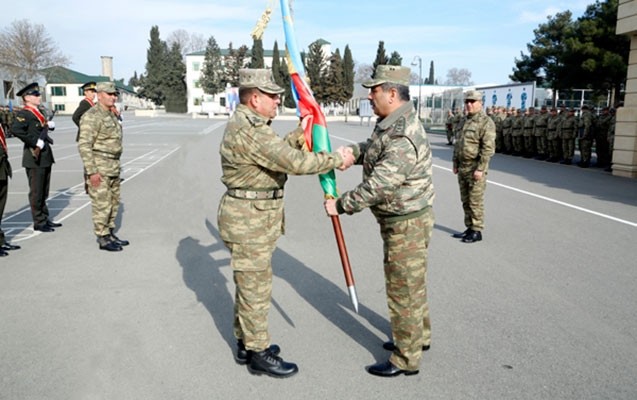 nazirle-rovsen-ekberov-cebhe-bolgesinde-