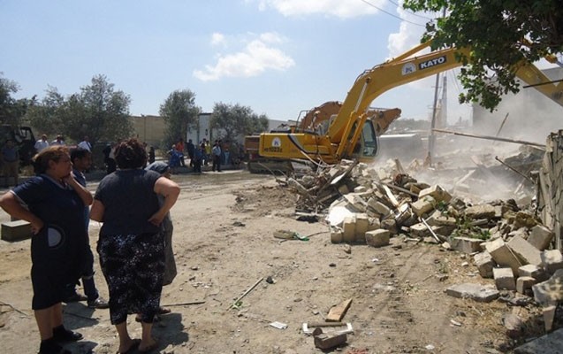 masazirda-100-e-yaxin-ev-sokulecek