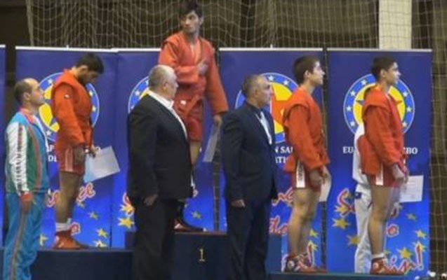 azerbaycan-himni-yerine-ermenistan-himni-seslendirildi-