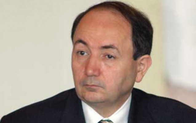 fikret-memmedova-sualiniz-var