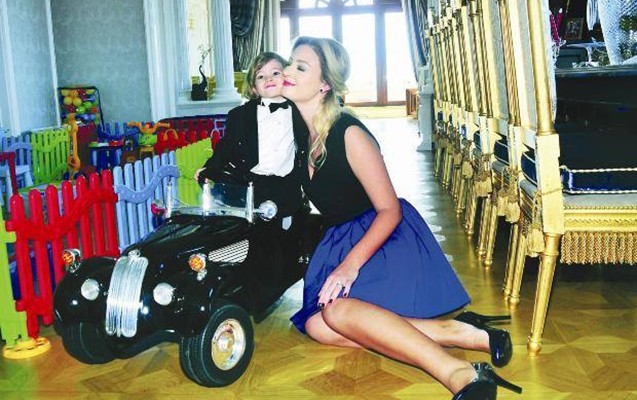 turk-meshurlar-usaqlari-ile-