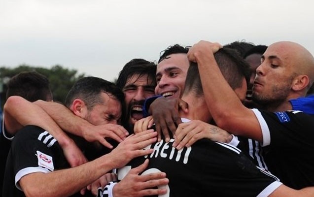 hamimizin-komandasi-olmaga-layiq-deyilmi-quotqarabagquot-