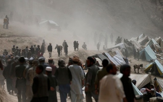 efqanistanda-torpaq-surusmesi-