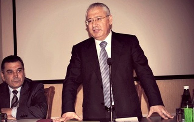 nazir-reis-ve-bas-muhasibi-isden-cixartdi